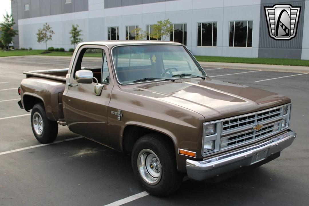 1986 Chevrolet C/K 3rd Gen - Image 9 of 12