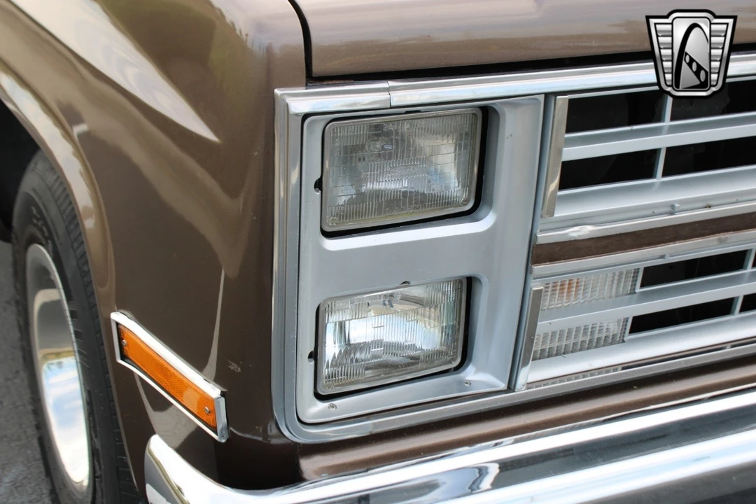 1986 Chevrolet C/K 3rd Gen - Image 13 of 21