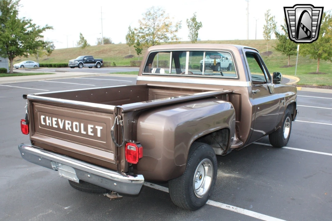 1986 Chevrolet C/K 3rd Gen - Image 7 of 12