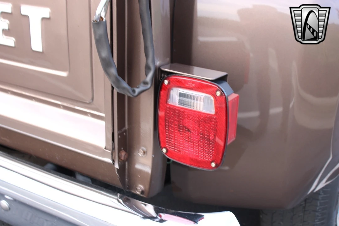 1986 Chevrolet C/K 3rd Gen - Image 14 of 21