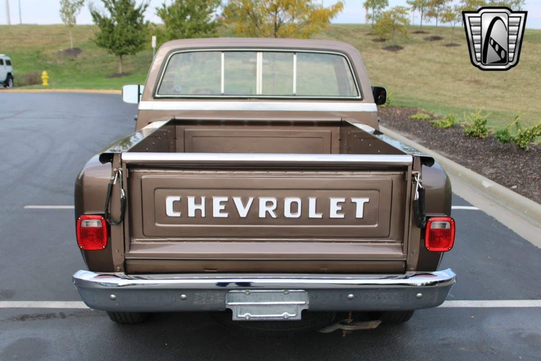 1986 Chevrolet C/K 3rd Gen - Image 5 of 12