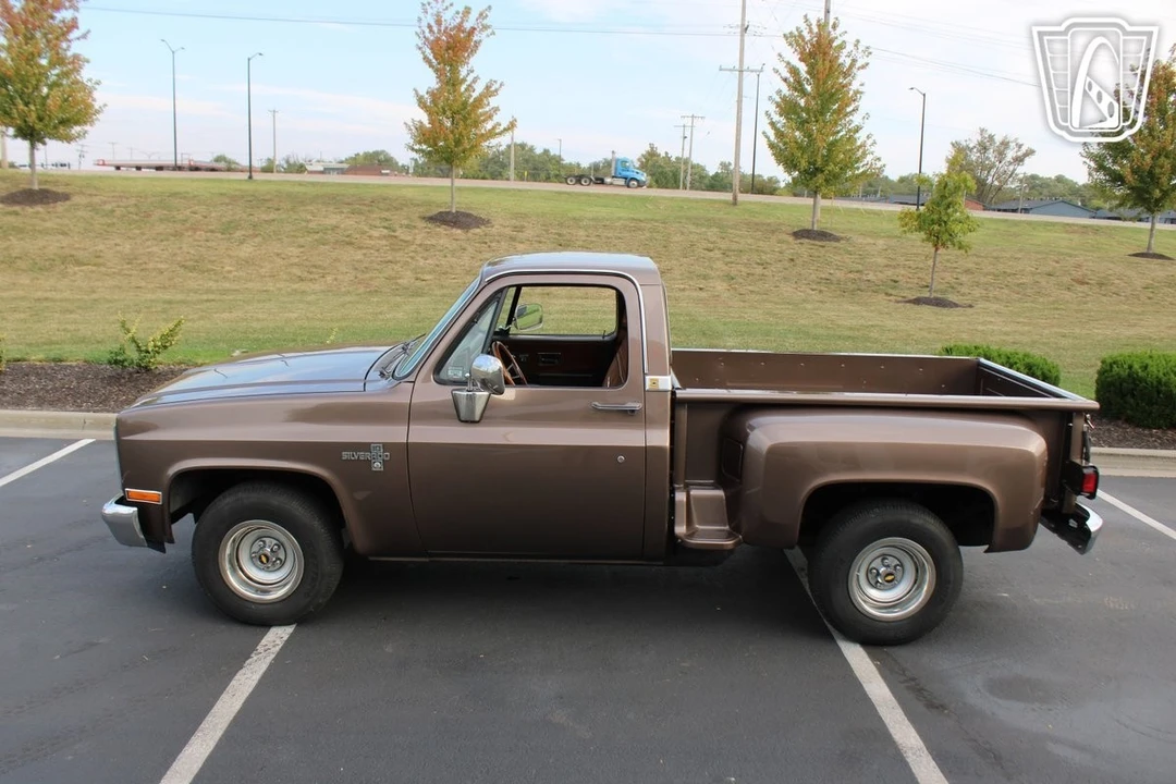 1986 Chevrolet C/K 3rd Gen - Image 12 of 12