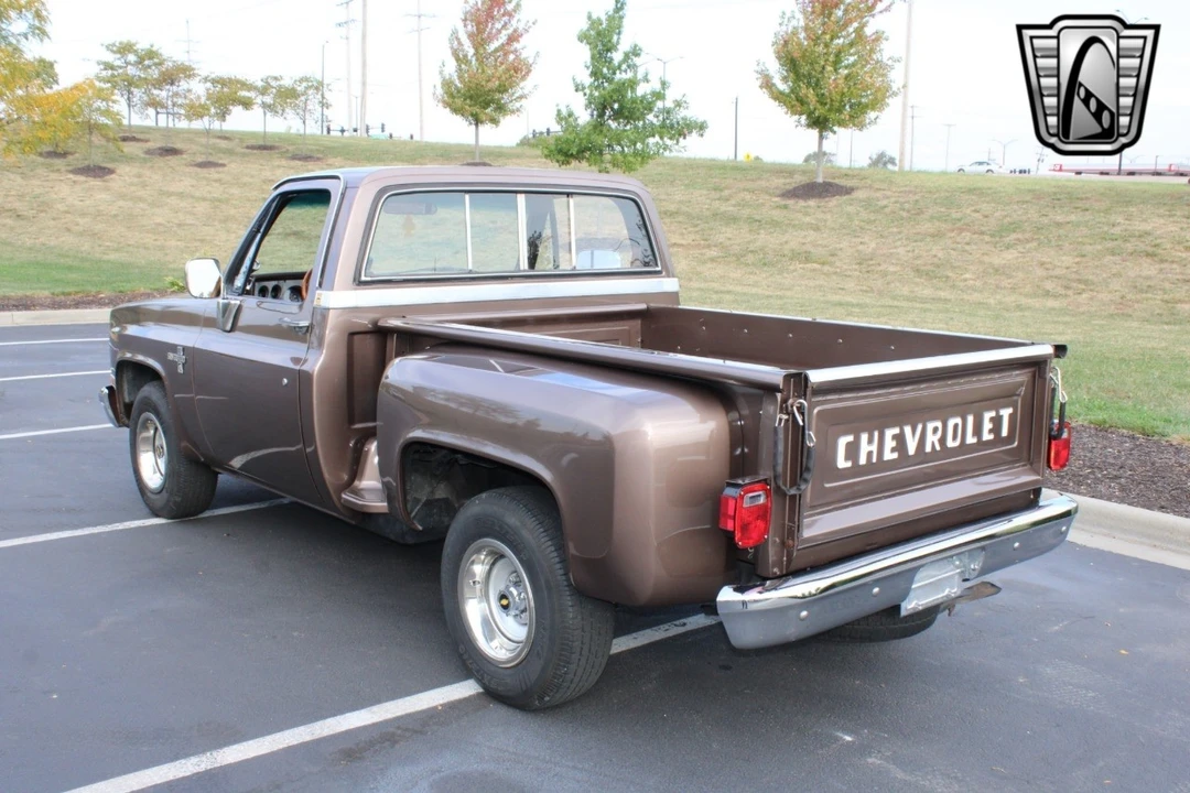 1986 Chevrolet C/K 3rd Gen - Image 4 of 12