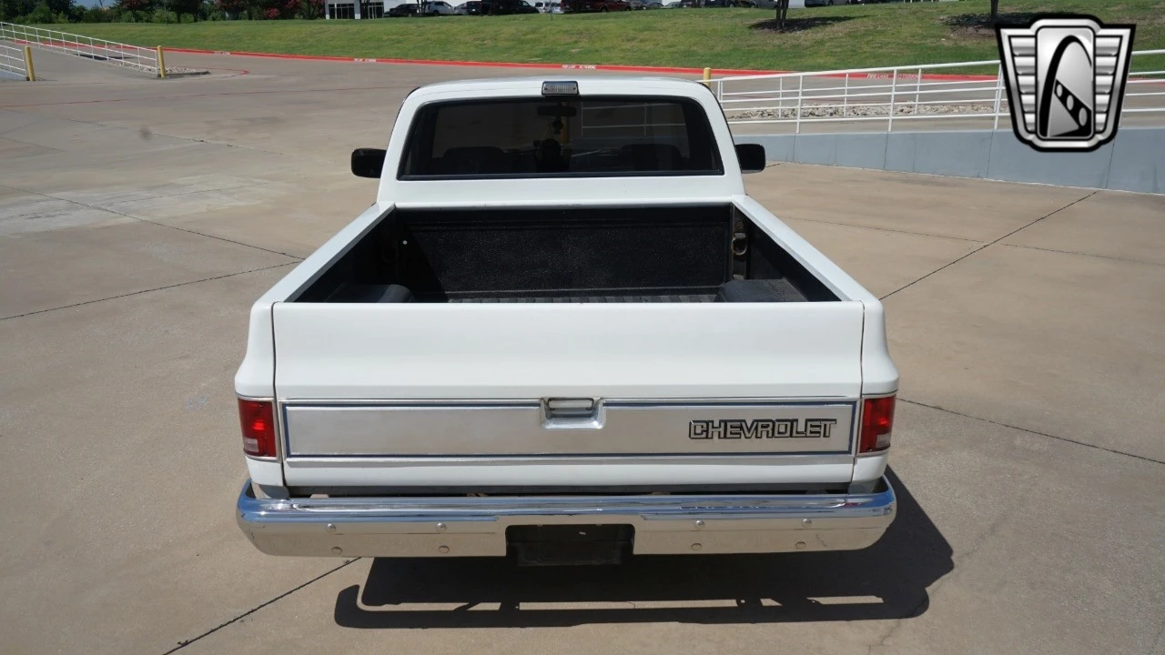 1986 Chevrolet C/K 3rd Gen - Image 5 of 21