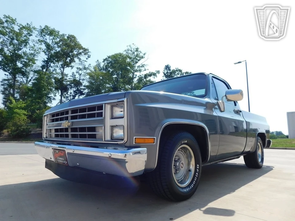 1986 Chevrolet C/K 3rd Gen - Image 8 of 21