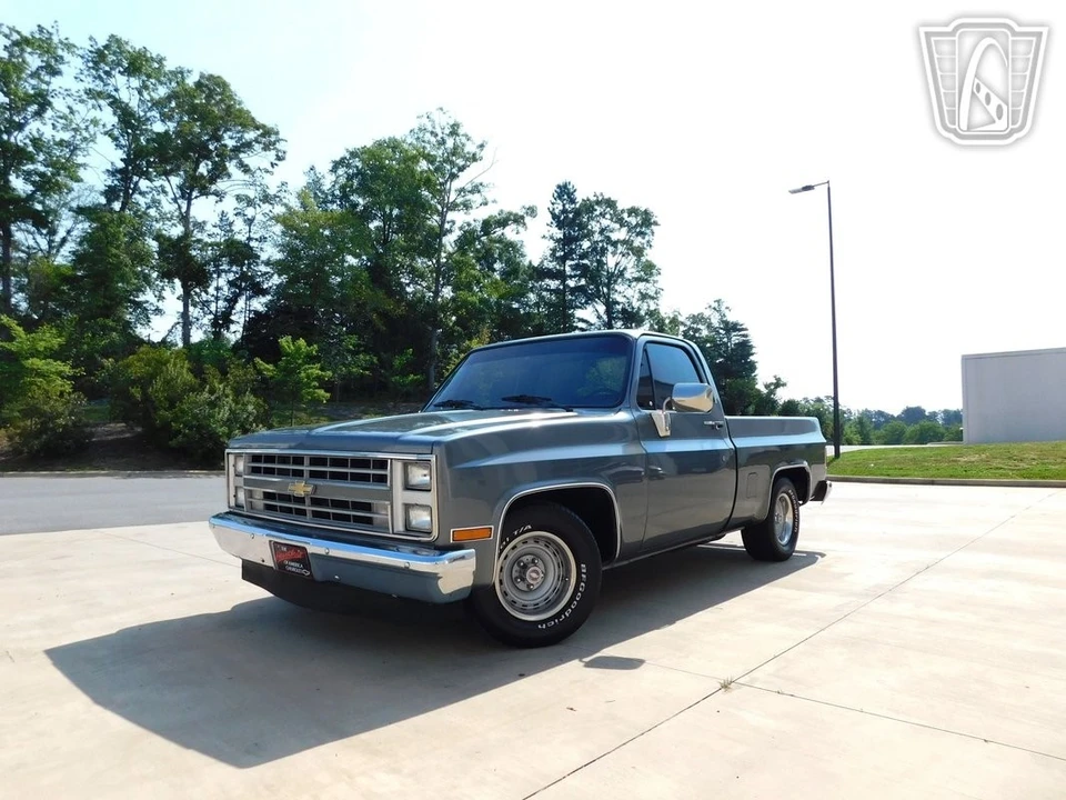 1986 Chevrolet C/K 3rd Gen - Image 3 of 21