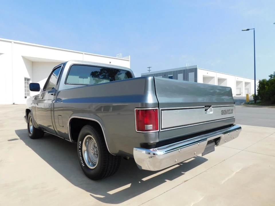 1986 Chevrolet C/K 3rd Gen - Image 10 of 12