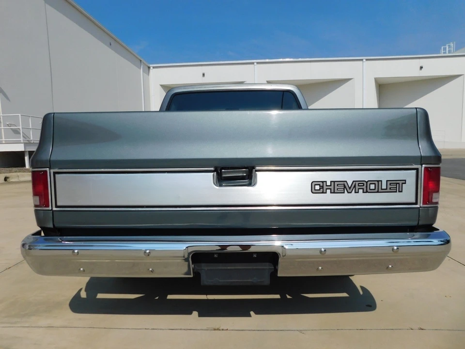 1986 Chevrolet C/K 3rd Gen - Image 11 of 12