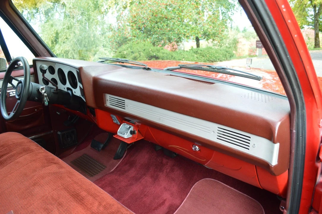 1986 Chevrolet C/K 3rd Gen - Image 16 of 21