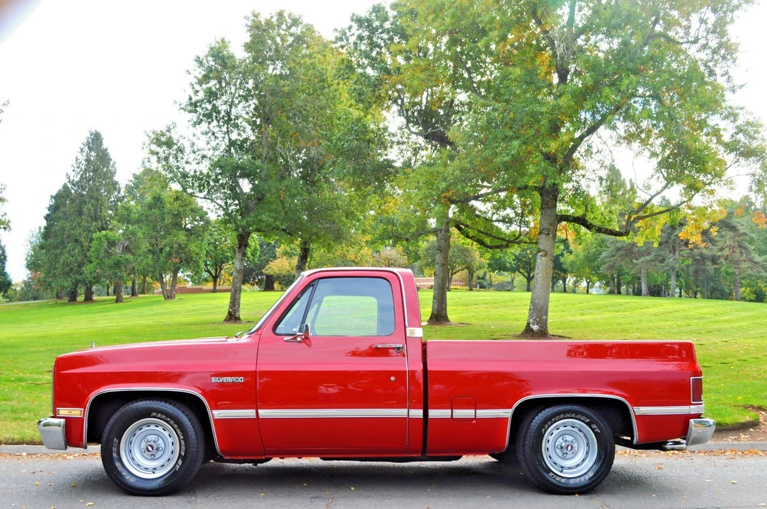 1986 Chevrolet C/K 3rd Gen - Image 3 of 21