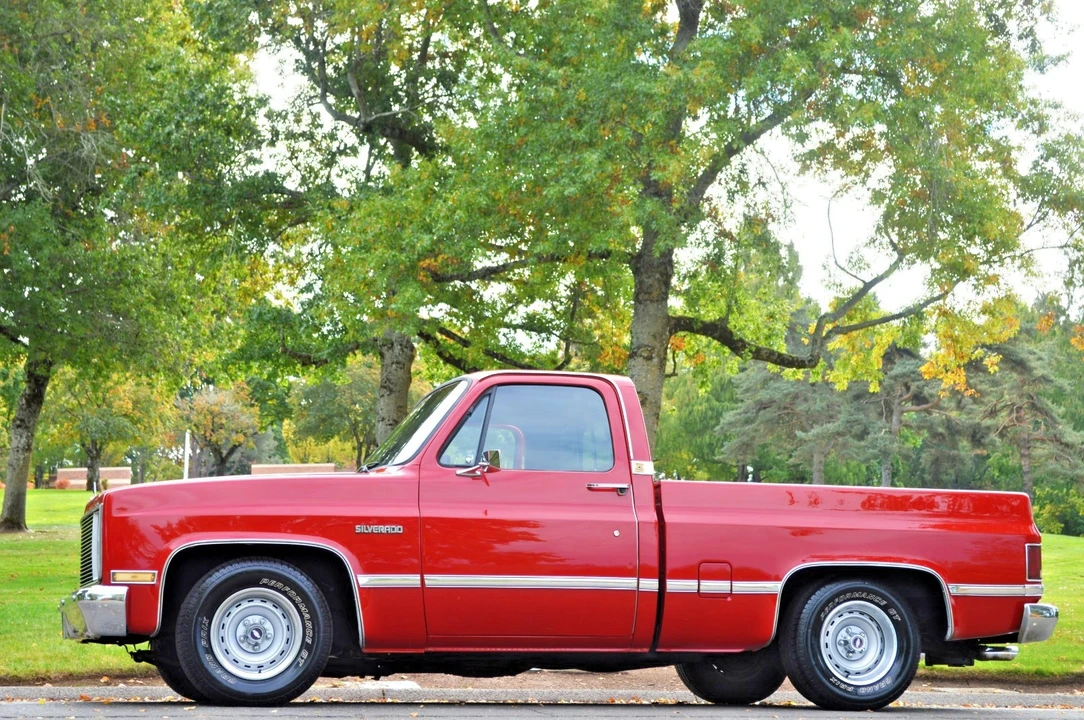 1986 Chevrolet C/K 3rd Gen - Image 2 of 21