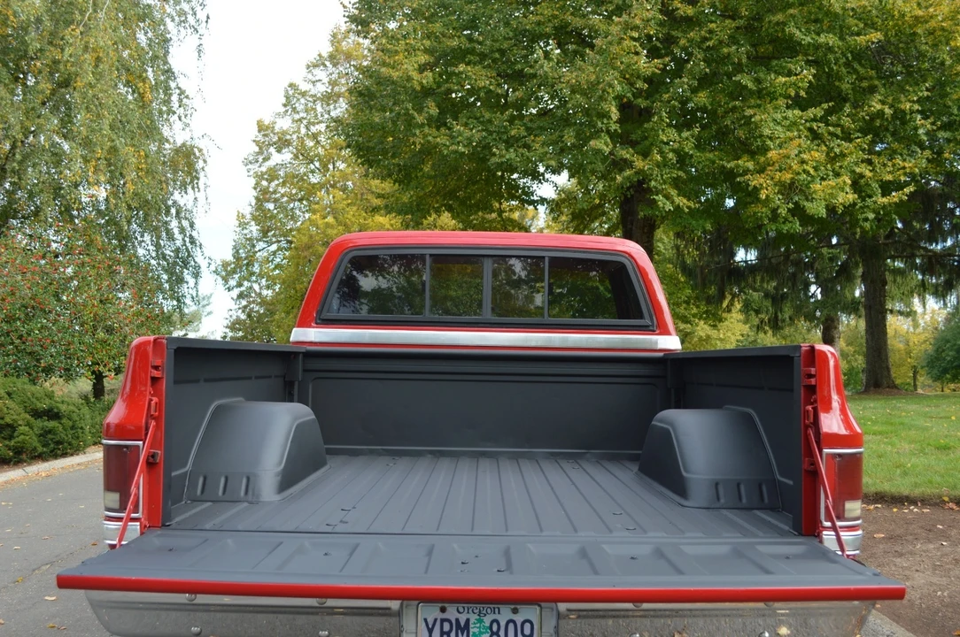1986 Chevrolet C/K 3rd Gen - Image 10 of 21