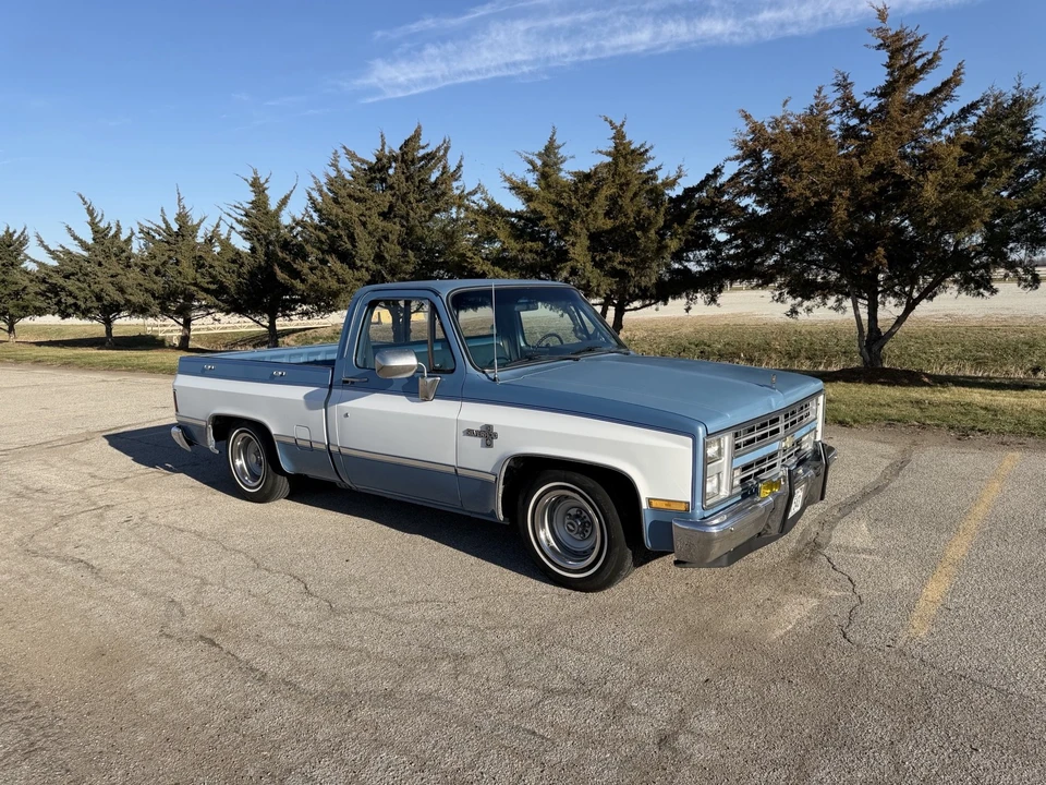 1986 Chevrolet C/K 3rd Gen - Image 3 of 16