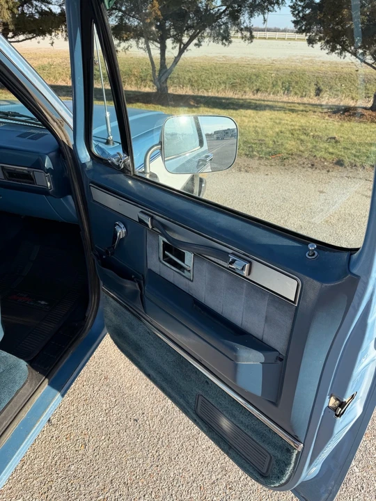1986 Chevrolet C/K 3rd Gen - Image 11 of 16