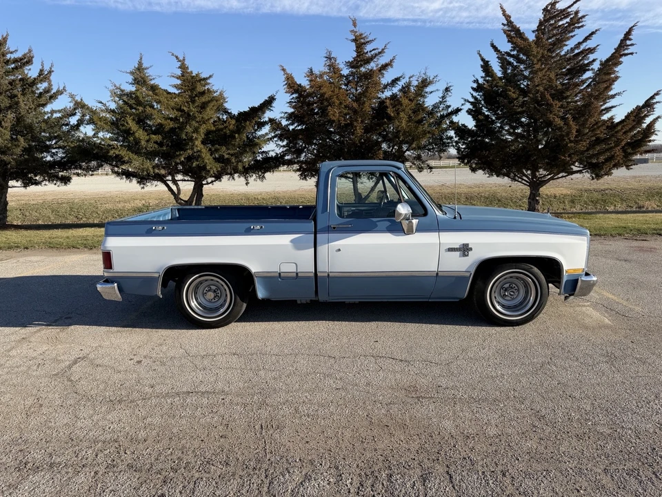 1986 Chevrolet C/K 3rd Gen - Image 4 of 16