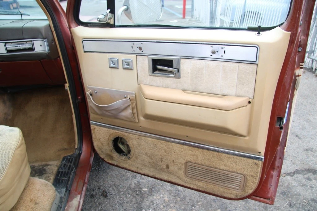 1986 Chevrolet C/K 3rd Gen - Image 15 of 21