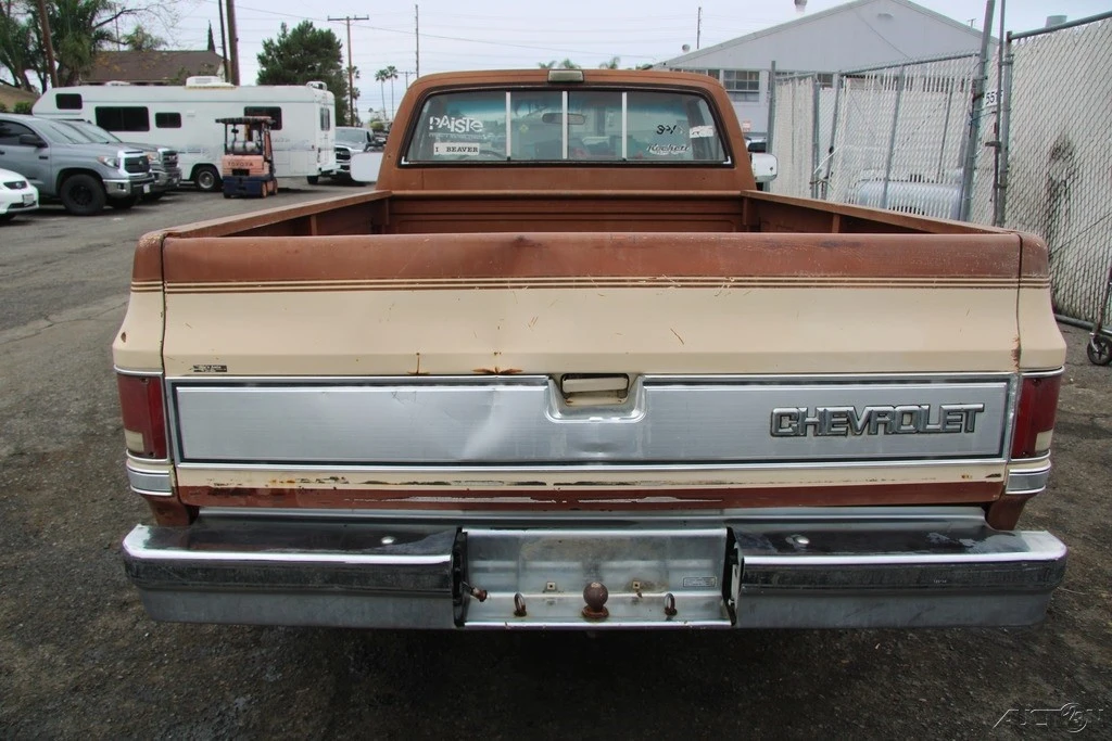 1986 Chevrolet C/K 3rd Gen - Image 5 of 21