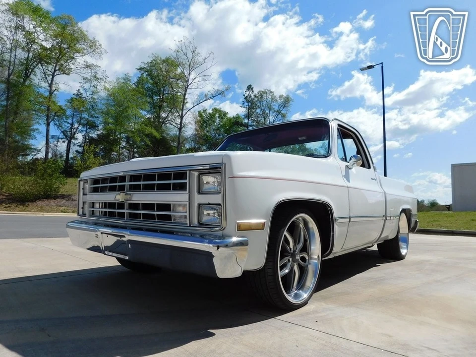 1986 Chevrolet C/K 3rd Gen - Image 8 of 12