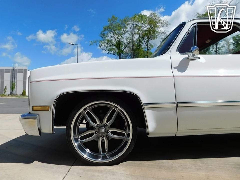 1986 Chevrolet C/K 3rd Gen - Image 11 of 12