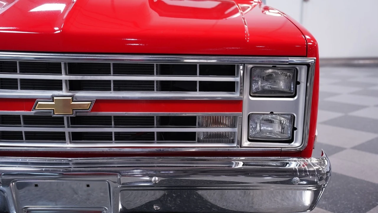 1986 Chevrolet C/K 3rd Gen - Image 18 of 21