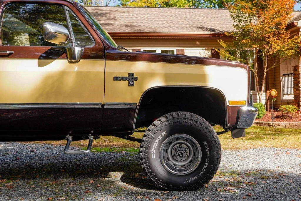 1986 Chevrolet C/K 3rd Gen - Image 11 of 12