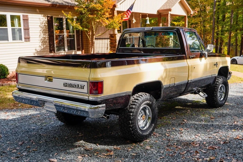 1986 Chevrolet C/K 3rd Gen - Image 8 of 12