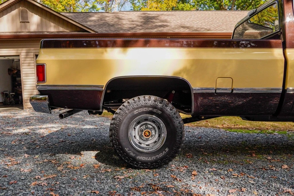 1986 Chevrolet C/K 3rd Gen - Image 10 of 12