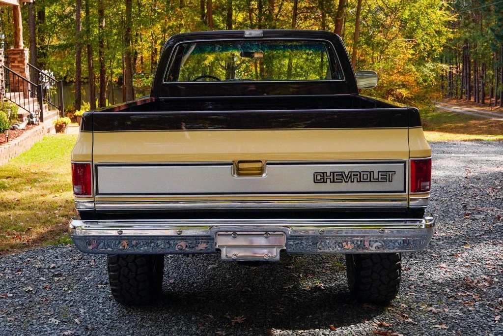 1986 Chevrolet C/K 3rd Gen - Image 7 of 12