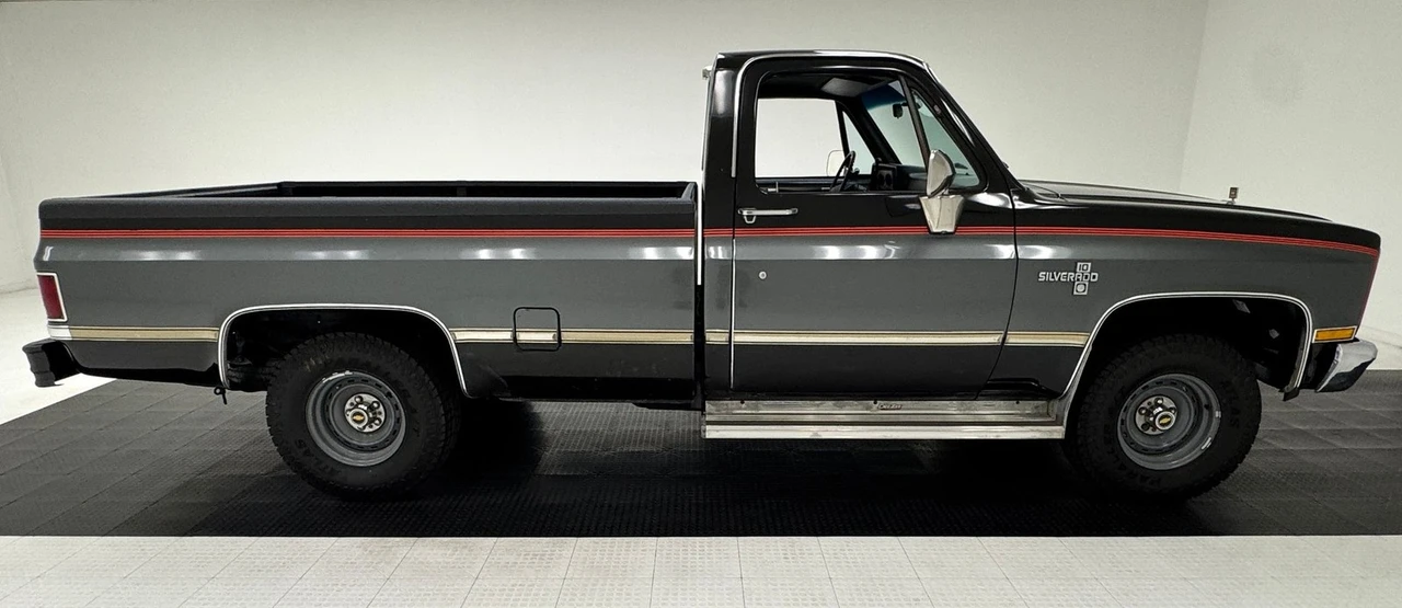 1986 Chevrolet C/K 3rd Gen - Image 6 of 31