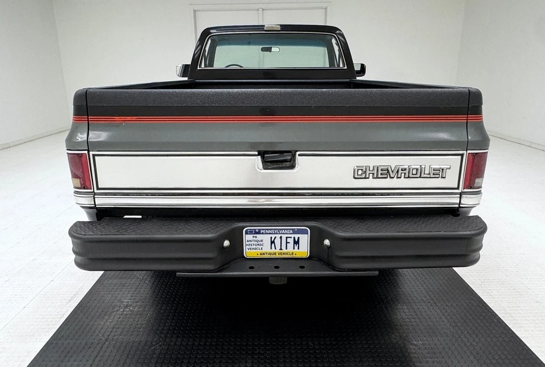1986 Chevrolet C/K 3rd Gen - Image 4 of 31