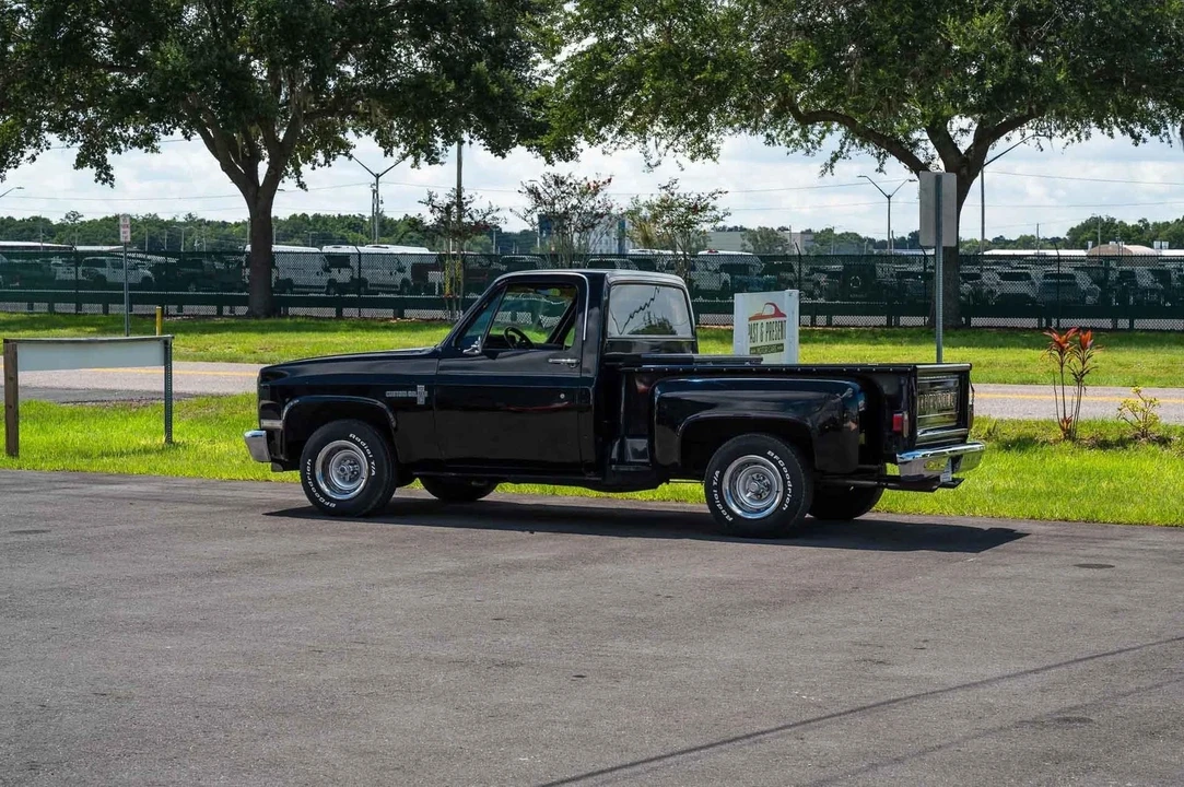 1986 Chevrolet C/K 3rd Gen - Image 12 of 21