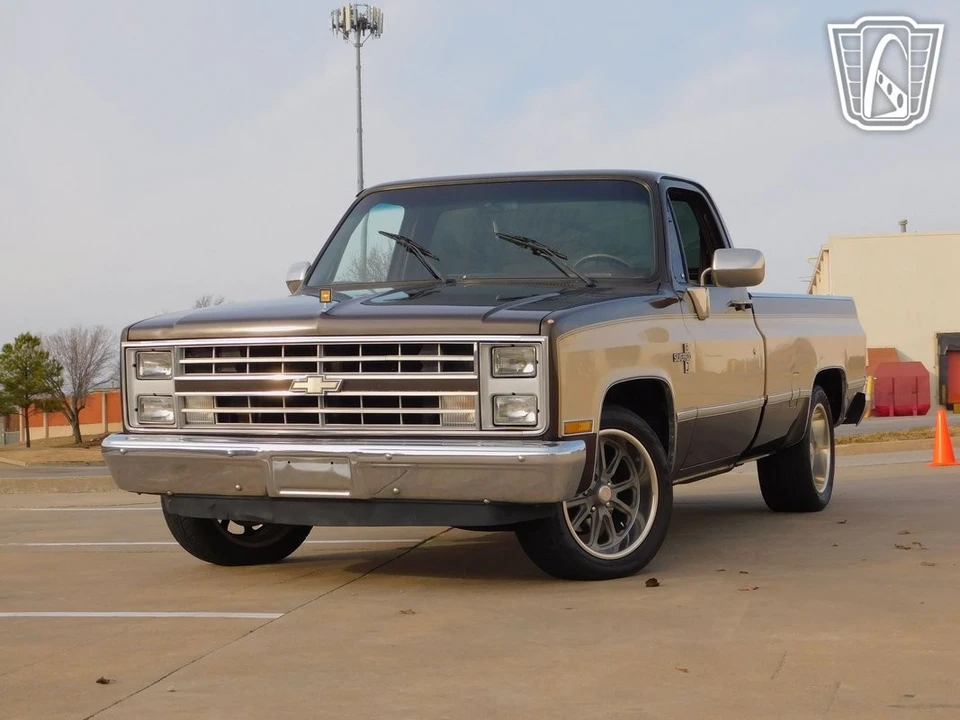 1986 Chevrolet C/K 3rd Gen - Image 4 of 12