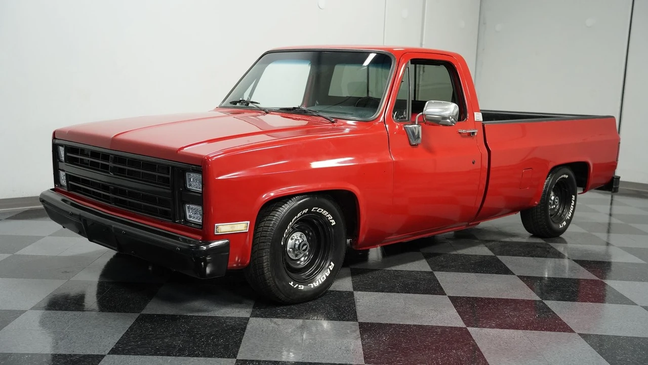1986 Chevrolet C/K 3rd Gen - Image 3 of 10