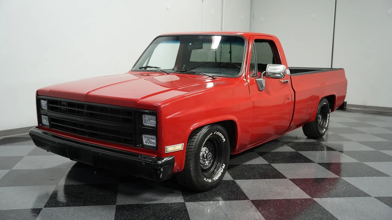 1986 Chevrolet C/K 3rd Gen - Image 2 of 10