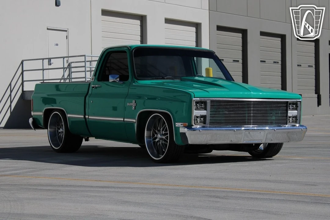1986 Chevrolet C/K 3rd Gen - Image 5 of 12