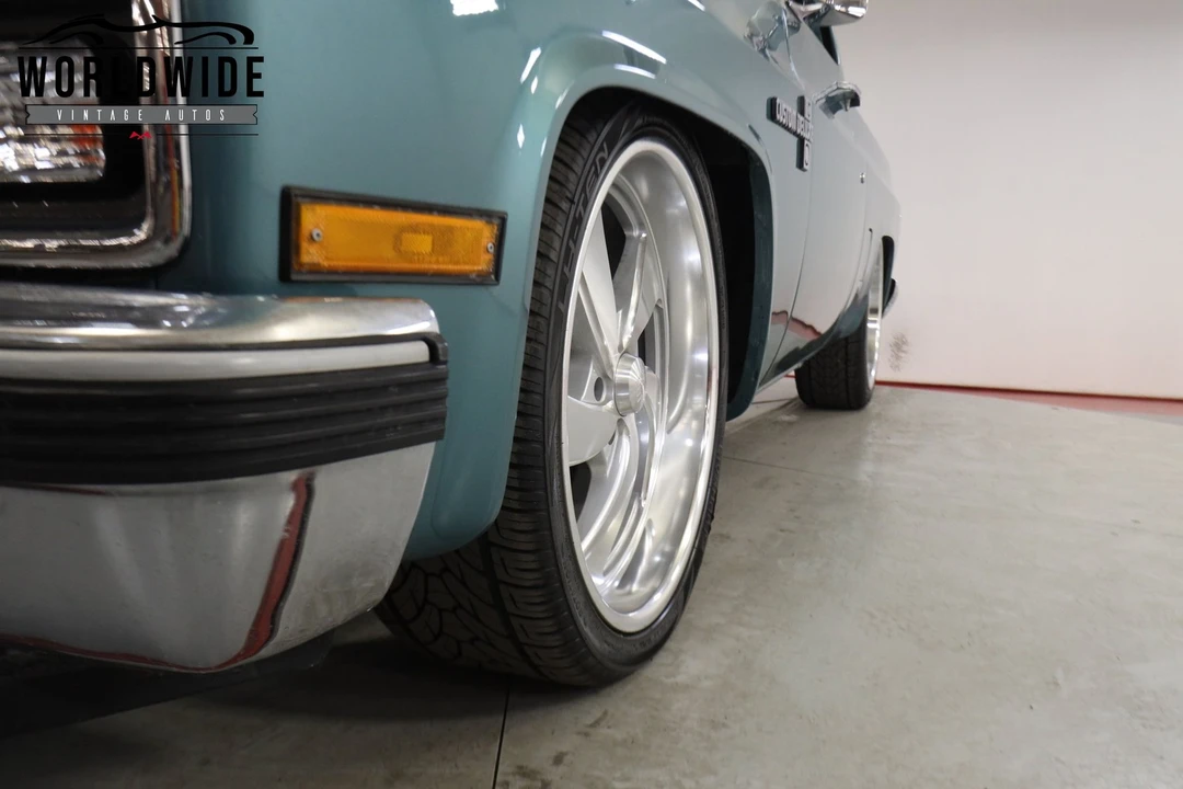 1986 Chevrolet C/K 3rd Gen - Image 11 of 12