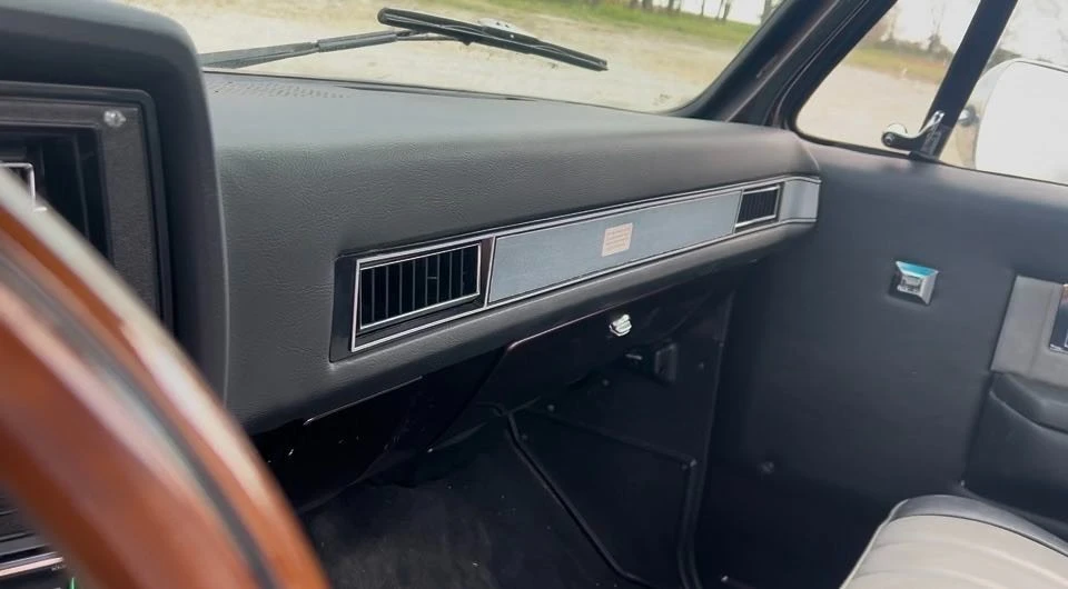 1986 Chevrolet C/K 3rd Gen - Image 7 of 31