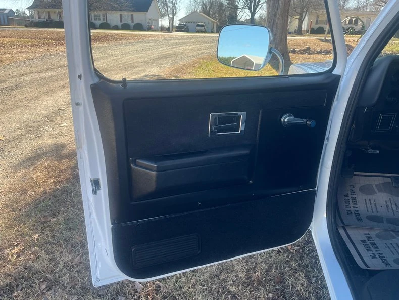 1986 Chevrolet C/K 3rd Gen - Image 8 of 19