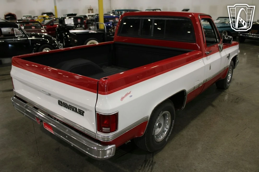 1986 Chevrolet C/K 3rd Gen - Image 7 of 12
