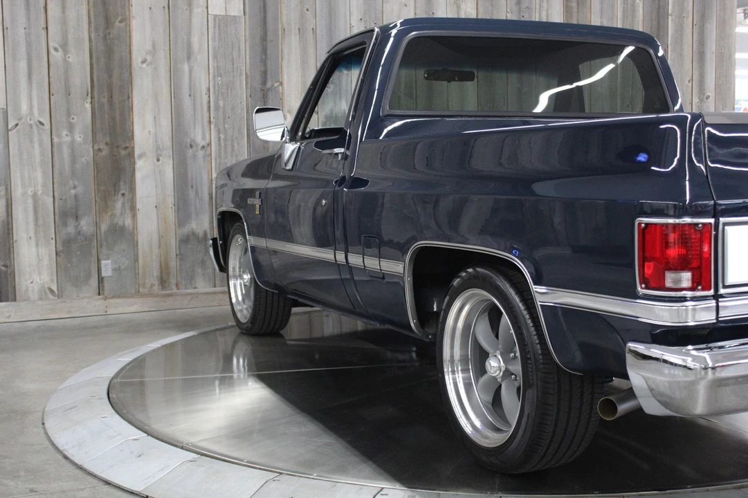 1986 Chevrolet C/K 3rd Gen - Image 11 of 21
