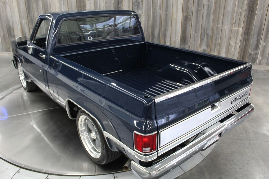 1986 Chevrolet C/K 3rd Gen - Image 15 of 21