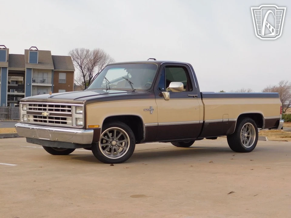1986 Chevrolet C/K 3rd Gen - Image 8 of 12