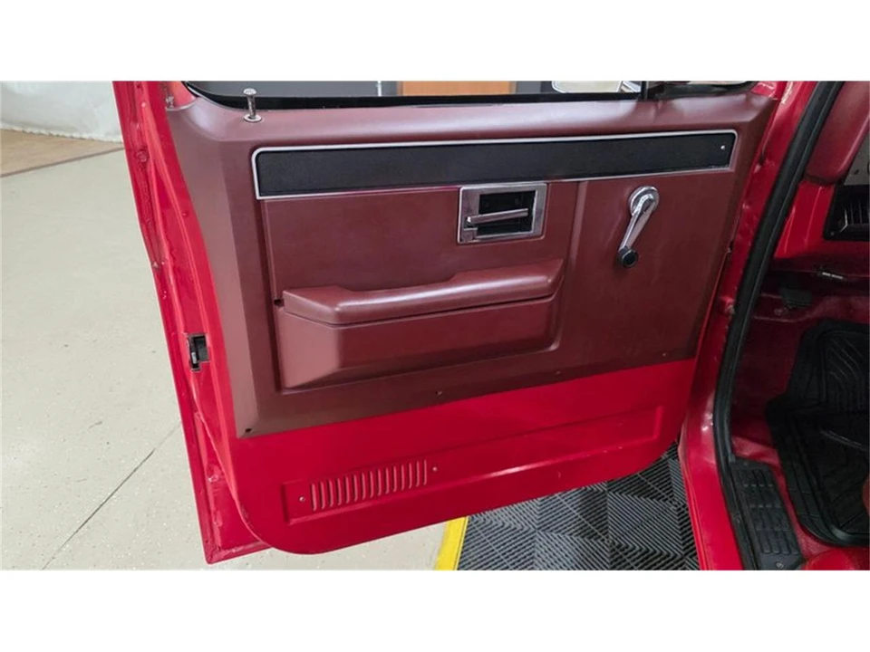 1986 Chevrolet C/K 3rd Gen - Image 20 of 31