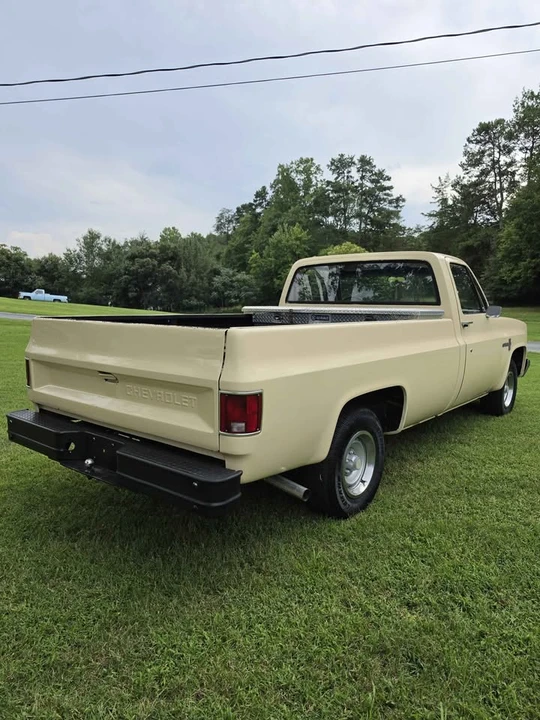 1986 Chevrolet C/K 3rd Gen - Image 7 of 18