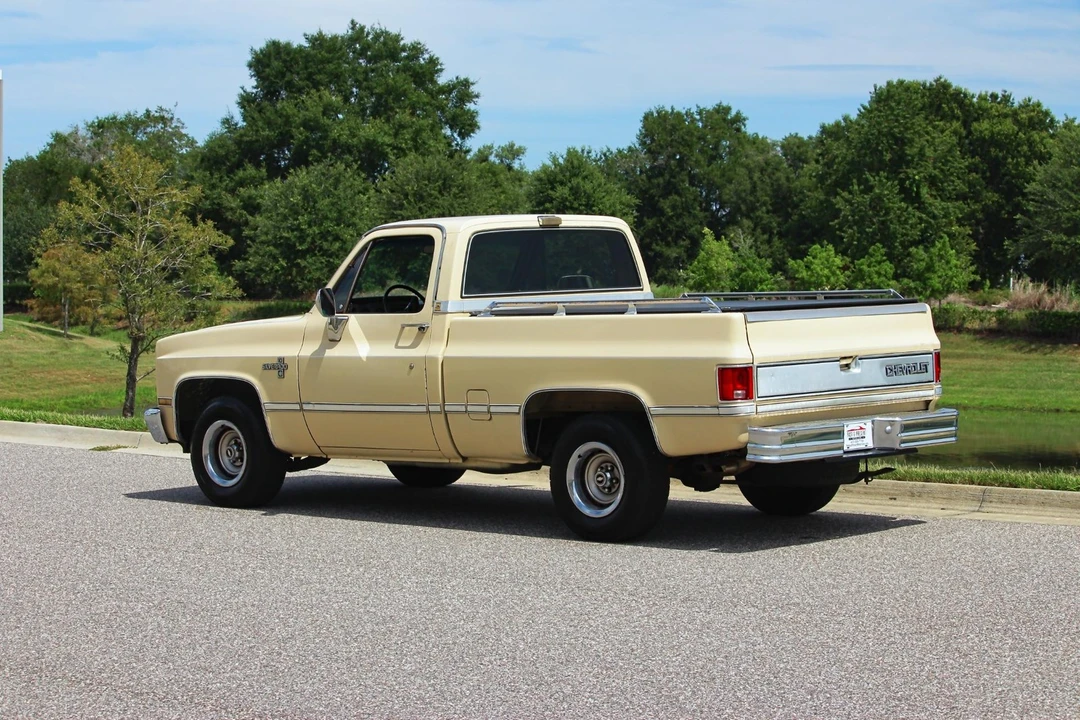 1986 Chevrolet C/K 3rd Gen - Image 4 of 31