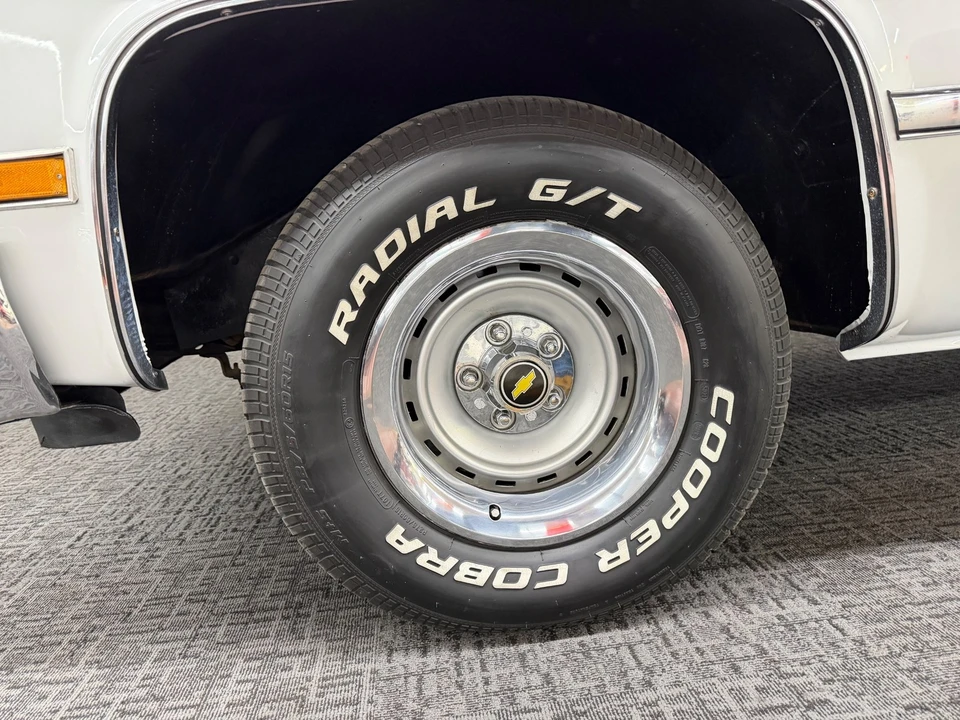 1986 Chevrolet - Image 30 of 31