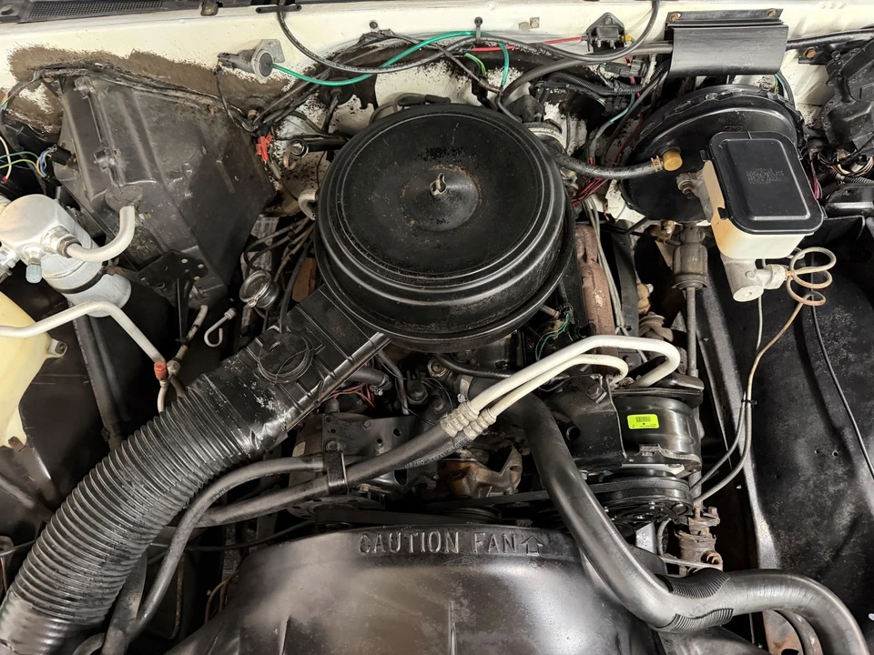 1986 Chevrolet - Image 21 of 31