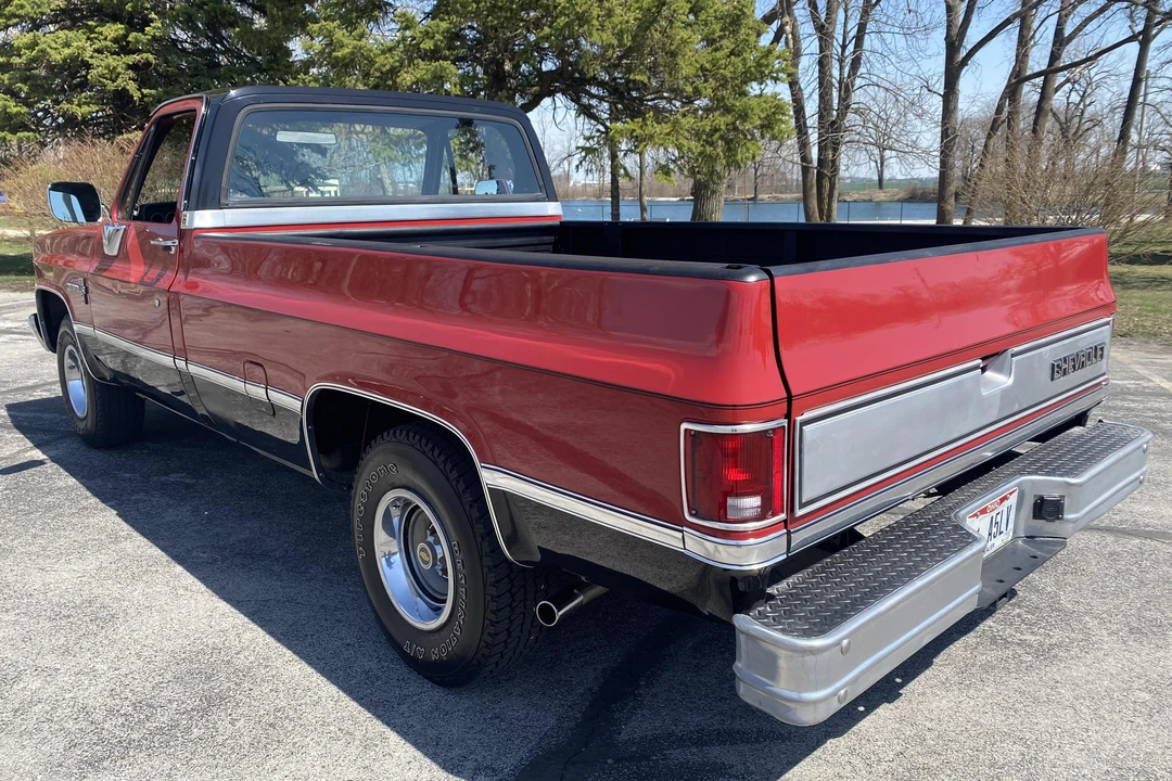 1986 Chevrolet C/K 3rd Gen - Image 4 of 11
