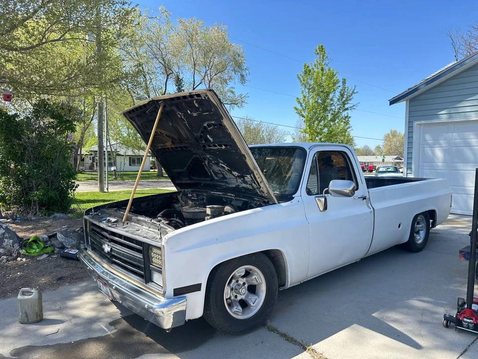 1986 Chevrolet C/K 3rd Gen - Image 2 of 9