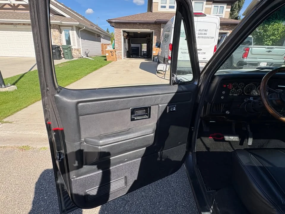 1986 Chevrolet C/K 3rd Gen - Image 11 of 15